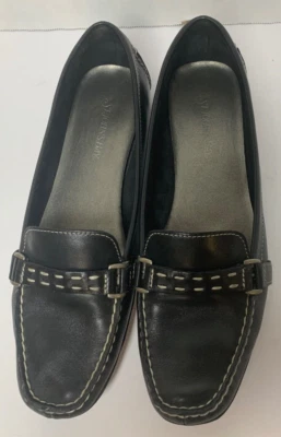 St. John’s Bay Loafers Shoes Black Slip On Loafers Womens Size 9 Leather Upper - Image 1 of 4