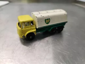 Vintage Matchbox Lesney No. 25 Petrol Tanker Die Cast made in England 1965-1967 - Picture 1 of 5