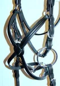 FSS COMFORT Piel de Oveja Acolchada Grackle Figura 8 BANDA NARIZ Plata HEBILLA DOBLE - Imagen 1 de 1