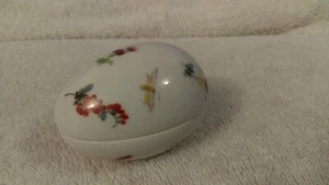 Limoges Covered Egg trinket or dresser box OH472 - Picture 1 of 4
