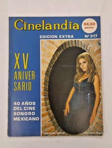 CINELANDIA, No.317 NOVEMBER 1971, JACQUELINE ANDERE / PLANETA DE LOS SIMIOS - Picture 1 of 7