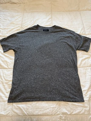 Camiseta Pacsun Para Hombres Gris Manga Corta Calce en Caja Gris Jaspeado Talla Grande Foto 1 de 4