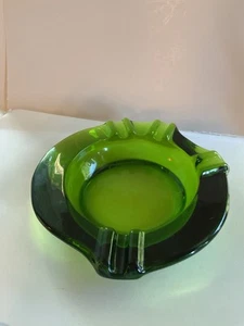 Vintage Mid Century Modern Green Art Glass Ashtray 6 1/2” - Picture 1 of 6