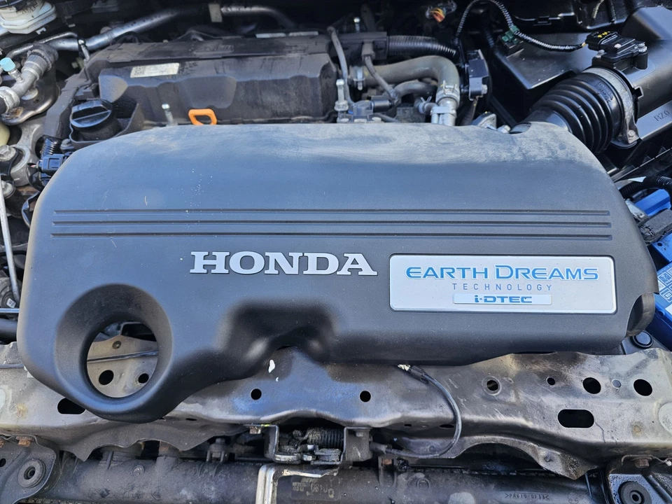 2012-2017 HONDA CIVIC MK9 1.6I DTEC ENGINE TOP COVER PANEL GENUINE OEM PART X1 - Image 1 of 1