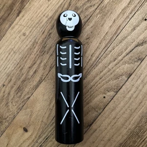 Ashland Halloween Skeleton Figurine Black & White Hocus Pocus 8" New - Picture 1 of 6