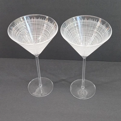 Par de vasos Salviati Juta Martini rejilla blanca red reticello boca soplado Murano Foto 1 de 4