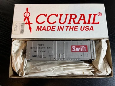 HO Accurail 3120 40’ Insulated Plug-Door Boxcar SWIFT #15683 RTR HO4328 - Image 1 of 2