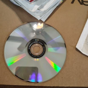*DISC ONLY* La Familia P. Luche 1a Temporado - RARE OOP dual sided DVD -BOGO - Imagen 1 de 1