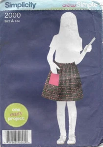 D25 SIMPLICITY 2000: CHILD'S APRON SIZE 7-14 SEWING PATTERN - Picture 1 of 3
