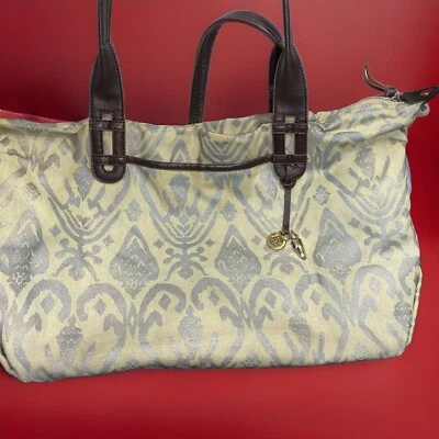 Bolso de Hombro Stella & Dot Lona Recubierta Cuero Borde Estampado Metálico Brocado Foto 1 de 4