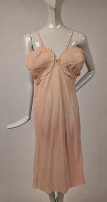 ANTIQUE 1930’S SLIP W PLEATED RUFFLED BUST CUPS - Image 1 of 4