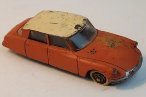 Dinky Toys Original Citroen DS 19 Made in France Meccano Orange 24-C NO BOX - Picture 1 of 5
