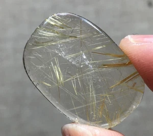 GOLDEN RUTILE IN QUARTZ CABOCHON LOOSE GEMSTONE 25 X 17 X 4 MM 20 Cts - Picture 1 of 13