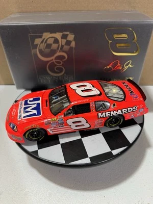 Dale Earnhardt Jr. #8 Menard’s OWNERS ELITE 2007 1/24 Nascar Diecast - Image 1 of 4