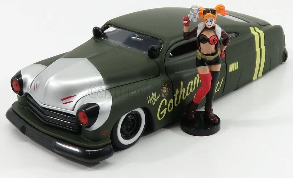 1/24 JADA - MERCURY - COUPE 1951 WITH HARLEY QUINN FIGURE 253255005 - Immagine 1 di 1