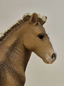 Schleich #136717 CLYDESDALE POTRO con etiquetas retirado 2016 - Imagen 1 de 6