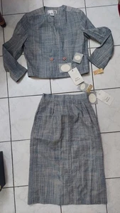 Nuevo con etiquetas Conjunto de Traje Chaqueta y Falda Christian Dior Vintage Talla 10 P (Se Ajusta a Talla S/M) Lino - Imagen 1 de 11