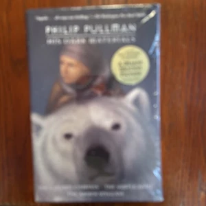 His Dark Materials, Philip Pullman, 3 Bücher Set mit Bücherhülle Neu Factory Sealed - Bild 1 von 3
