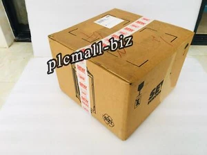 MOVITRAC 31C005-503-4-00 frequency converter MOVITRAC 31C005-503-4-00 - Picture 1 of 4