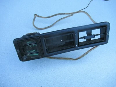 Porsche? Climate Kontrolle Einheit W / Belüftung C# 12 Fl #1 - Image 1 of 4