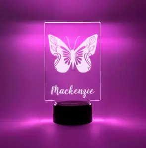Bezaubernder Schmetterling Nachtbeleuchtung Lampe Mädchen Zimmer Dekor LED personalisiert KOSTENLOS! - Bild 1 von 9