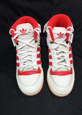 Adidas Forum Mid Zapatos de Baloncesto GY8363 Juveniles EE. UU. Talla 6 Rojo/Blanco Foto 1 de 4