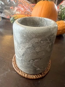 Luxury Marble Holder - Picture 1 of 3