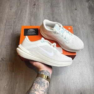 Nike W Air Winflo 10 | Phantom / White | UK 5.5 / EU 39 | FQ68712-011 | PREZZO AL PUBBLICO £ 100 - Foto 1 di 7