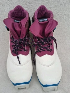 NEW White Salomon 5.1 Nordic Cross Country Ski Boots Woman EU41 UK 71/3 US 91/2 - Picture 1 of 9