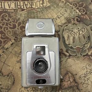 Vintage Bolseyflex Camera Twin Lens Reflex - Untested - Picture 1 of 16