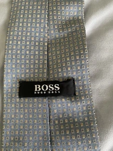 Hugo Boss Silk Tie Blue Chek 60" x 3.50 Made in Italy EUC - Picture 1 of 4