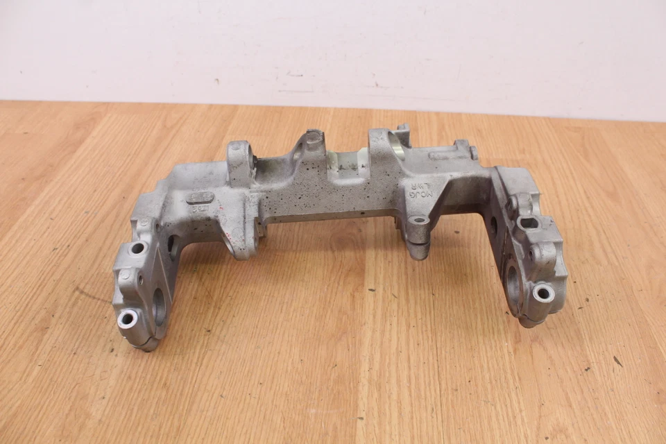 Amortiguador trasero Honda CBR954RR 2003 amortiguador inferior acoplamiento PT# 50300-MCJ-750 Foto 1 de 4