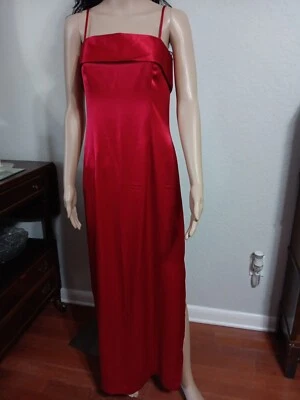 Винтажное красное атласное вечернее платье All That Jazz с шифоновым шарфом размер 11 - Изображение 1 из 4