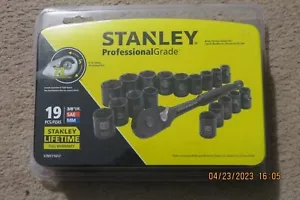 Stanley Professional Grade Black Chrome Socket Set, 19-pc, SAE/Metric - Bild 1 von 3
