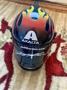 Jeff Gordon Signed NASCAR Limited Edition Axalta 1:2 Scale Mini Helmet  COA JSA - Picture 1 of 2