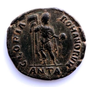 SC-Imperio Romano-Teodosio I. Maiorina 379-395 d.C. Antioquía. Cobre 4,9 g. - Imagen 1 de 2