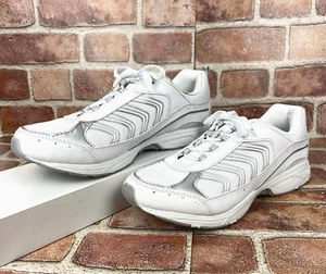 Danskin Now Womens Sneaker White Silver Athletic Shoes US Size 10W EUR 42W - Picture 1 of 11
