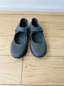 Women's Shoes Comfort Light Weight Casual Shoes Mesh With Strap Size 5.5 - Picture 1 of 3