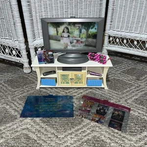 American Girl Truly Me Entertainment Set Películas y Música - CMV16 - NUEVO - Imagen 1 de 7