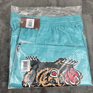 Mitchell & Ness Mens NBA Road Swingman Shorts Grizzlies 96-97 Teal Size Medium - Picture 1 of 4