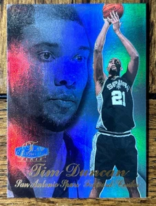 1997-98 Flair Showcase - Tim Duncan #5 Row 3 Rookie (RC) - Bild 1 von 2