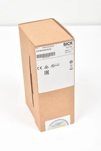 SICK IN40-D0303K - 030040 - Inductive Safety Switch - M18 - Unused Original Packaging - Picture 1 of 3