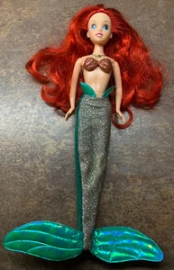 Disney Barbie Arielle die Meerjungfrau singt auf spanisch "ein Mensch zu sein" - Bild 1 von 9
