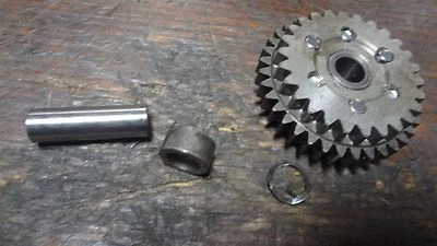 Yamaha XS650 SG XS 650 YM285 1980 MOTOR ARRANQUE REDUCTOR ENGRANAJE MONTAJE Foto 1 de 4
