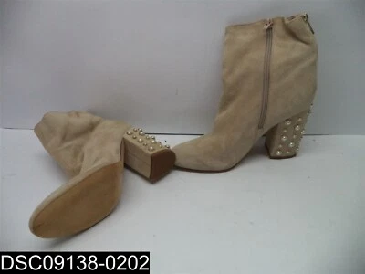 Botín de gamuza Ivanka Trump color topo telora talla 8M para mujer Foto 1 de 4