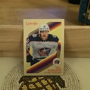 2023-24 O-Pee-Chee OPC #428 Eric Robinson, Columbus Blue Jackets RETRO PARALLEL - Picture 1 of 2