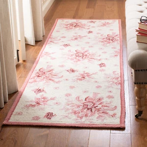 Safavieh Chelsea IVORY / ROSE 2'-6" X 8' Runner - HK250C-28 - Picture 1 of 3