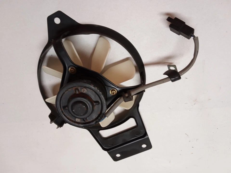 Ventilador Kawasaki Ninja EX250 250R compatible con 1988-2007 Foto 1 de 1