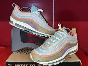 NIKE AIRMAX 97 SE COPA SAIL WHEAT BLUE MENS 10 | WOMANS 11.5 🔥rare 🔥 - Imagen 1 de 12