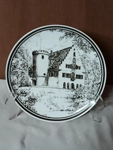 Signierter W. GOEBEL PORZELLAN " 1987 COBURG - ROEDENTAL " 81/2" PRÄSENTATIONSWANDTELLER - Bild 1 von 5